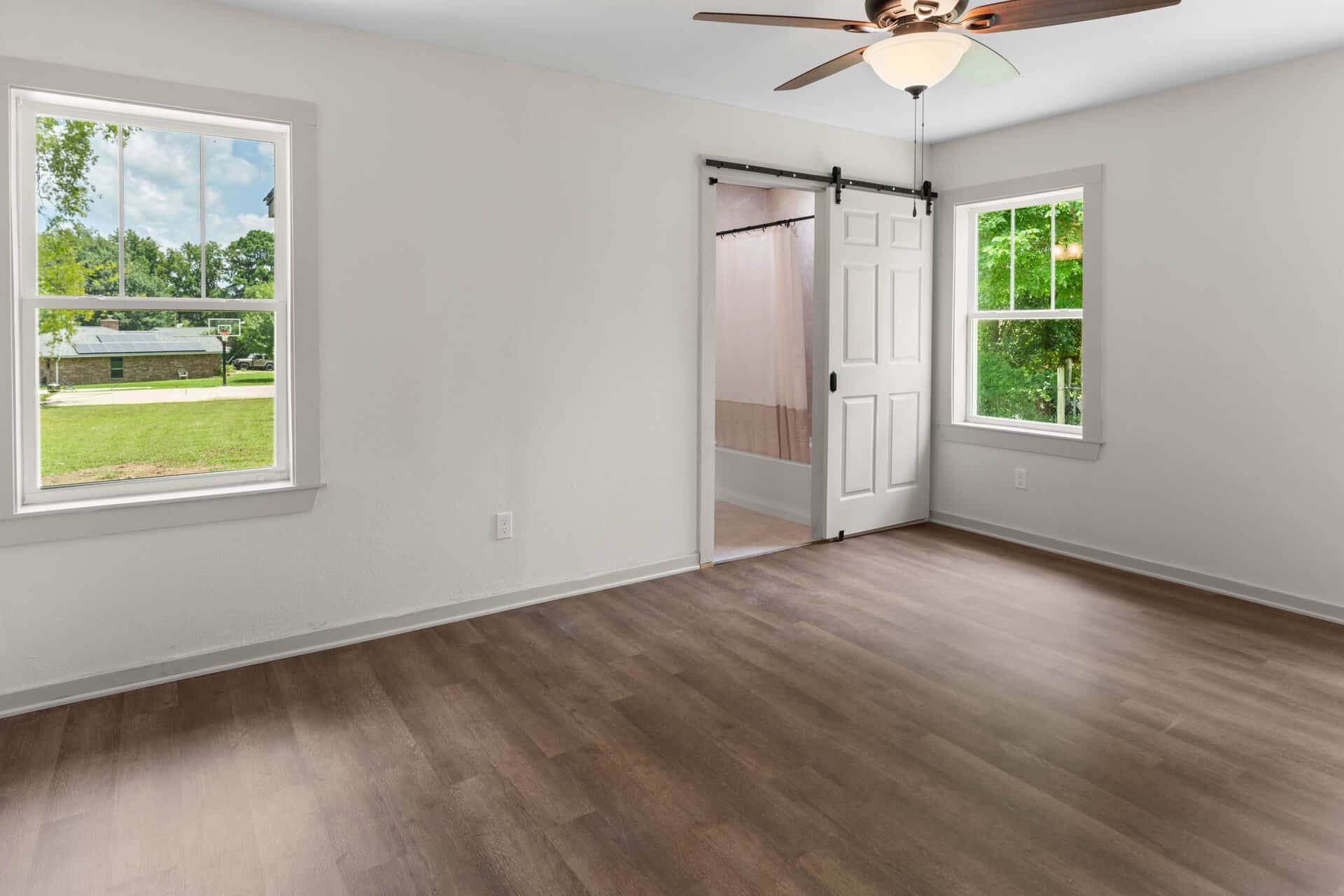 Bedroom in Lindale TX